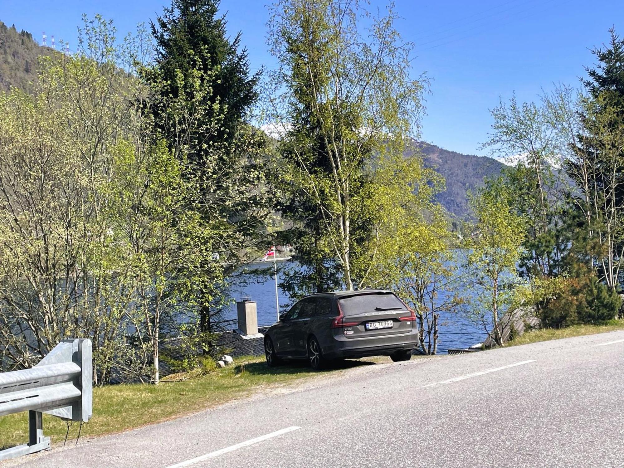 Der Fjordtraum In Balestrand Direkt Am Wasser Exterior photo