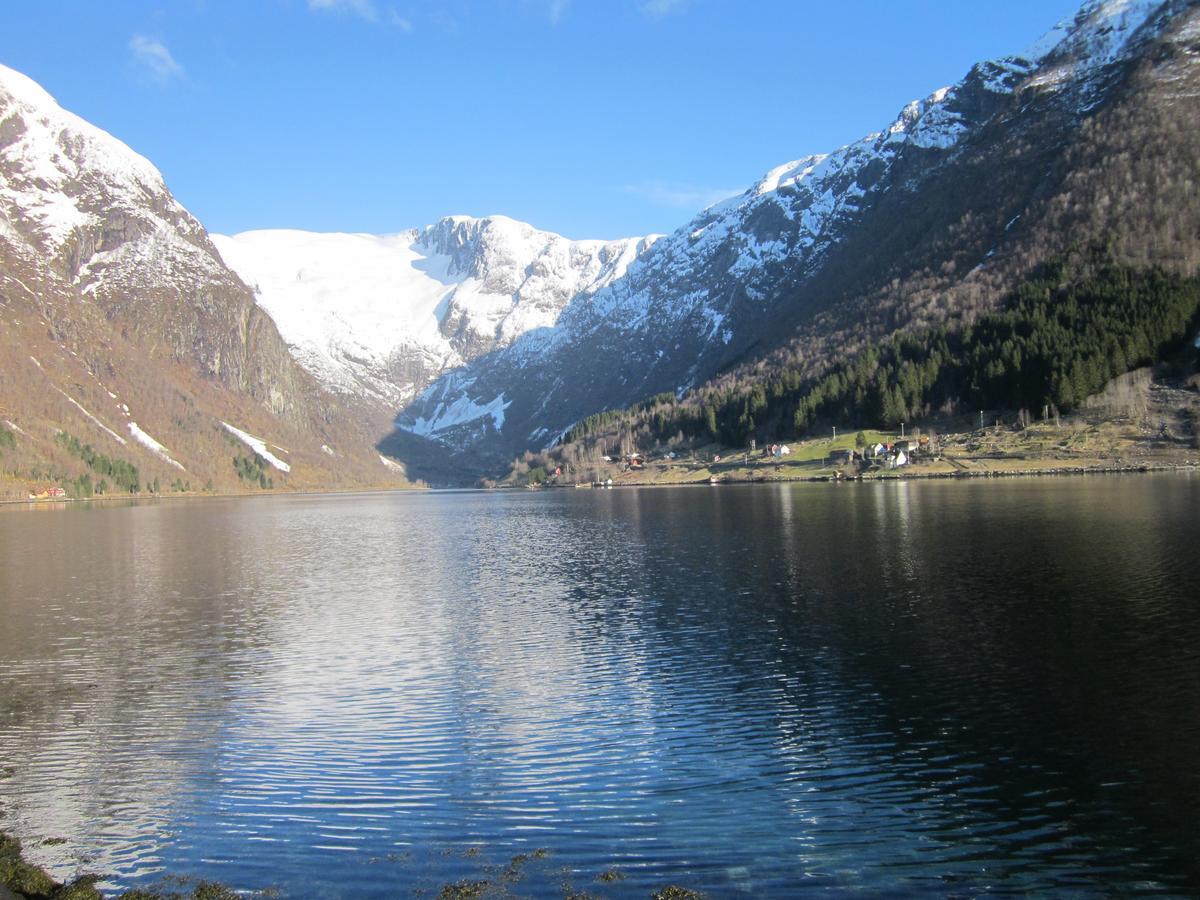 Der Fjordtraum In Balestrand Direkt Am Wasser Exterior photo